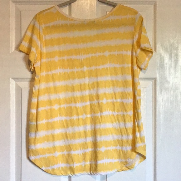 Set of 4 Short Sleeve Shirts - Picture 11 of 13